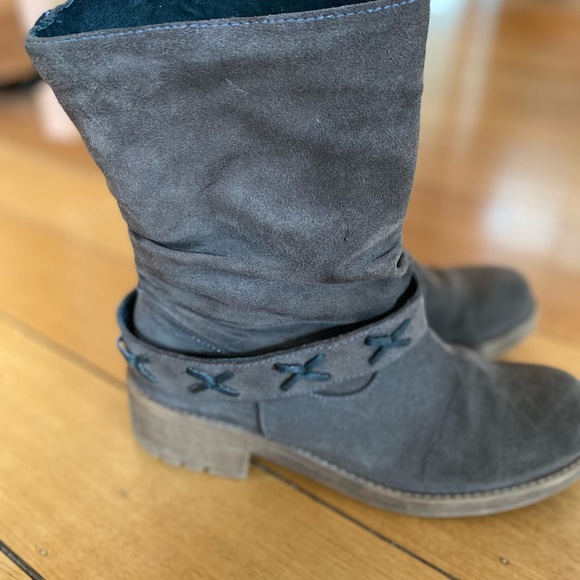 Coolway Angus Women's Pull-On Boots Suede Western Modern Winter US 7 Euro 38 - Picture 3 of 9